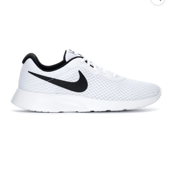 Nike Other - Nike Men’s Tanjun Walking Athletic Shoes Sneakers White and Black Size 9